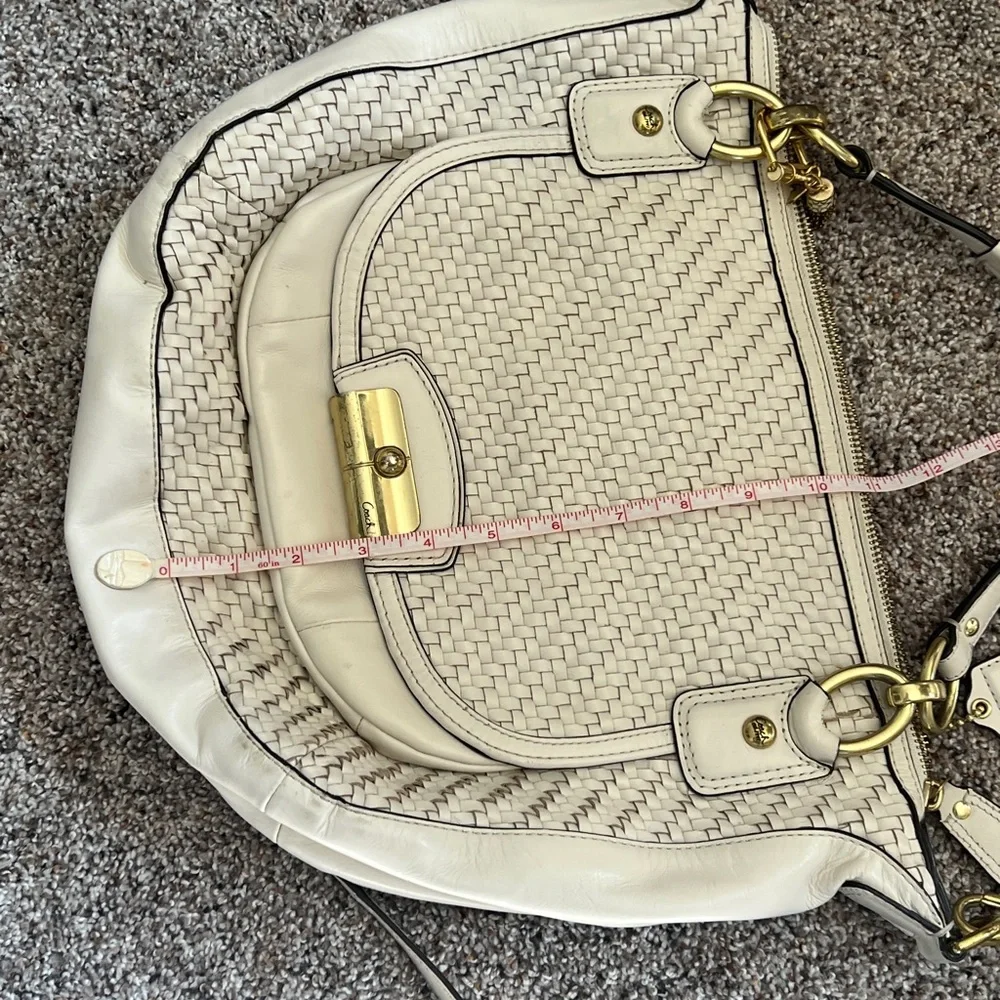 Coach white beige woven leather satchel crossbody handbag purse - Picture 6 of 7